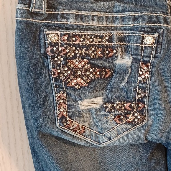 Miss Me Jeans, Size 28, Distressed, Bedazzled, Mid-Rise, 28W x 29L - Picture 11 of 12